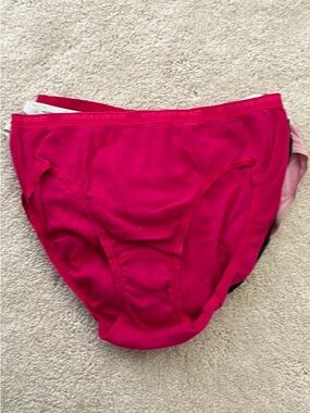 Bundle of VS cotton bikini panties